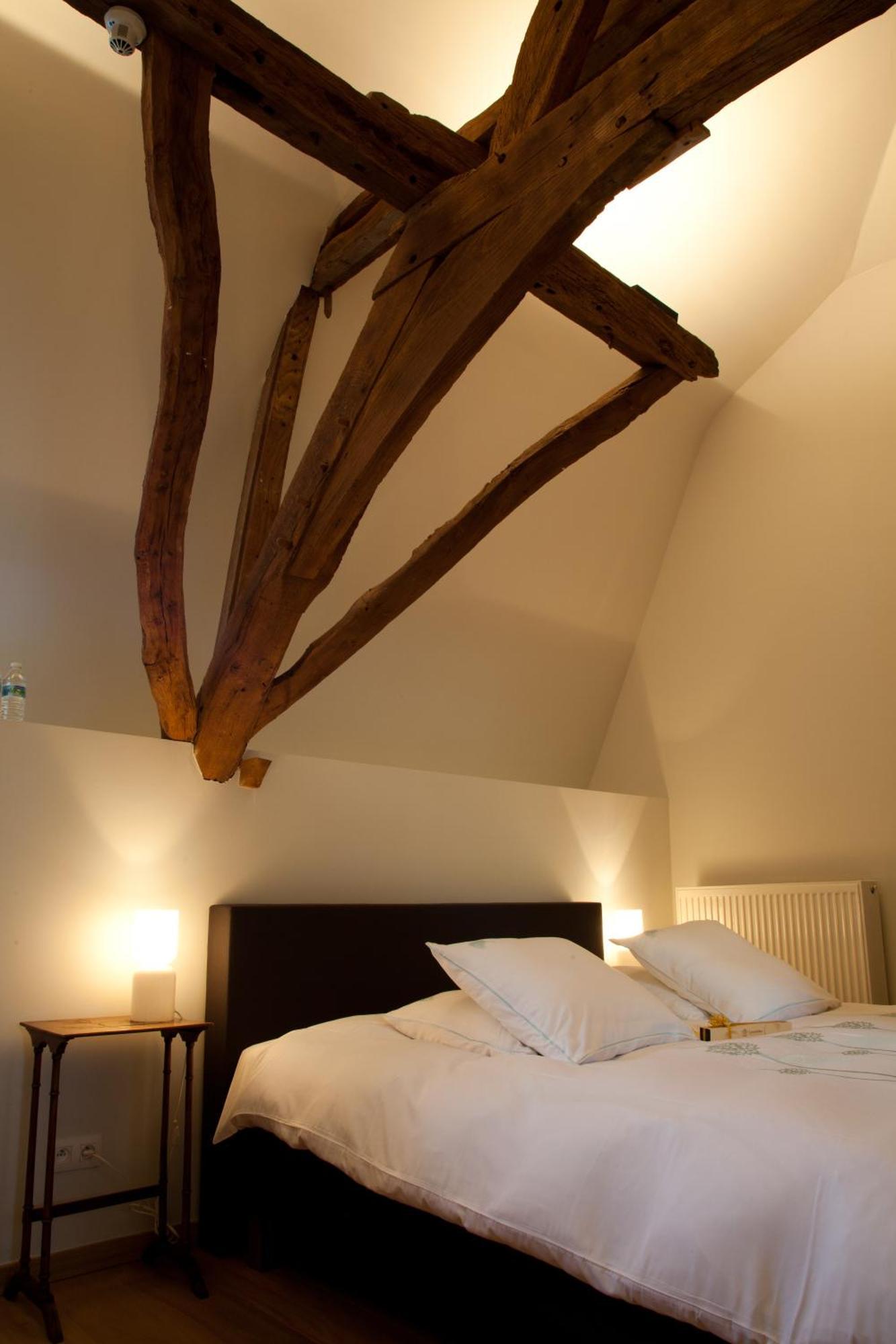 B&B Het Agnetenklooster มาเซค ภายนอก รูปภาพ